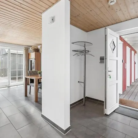 Seestern Fuer Bis Zu 4 Personen - Haustiere Herzlich Willkommen, Direkt Am Hafen, Whirlpool, Kaminofen Apartment *