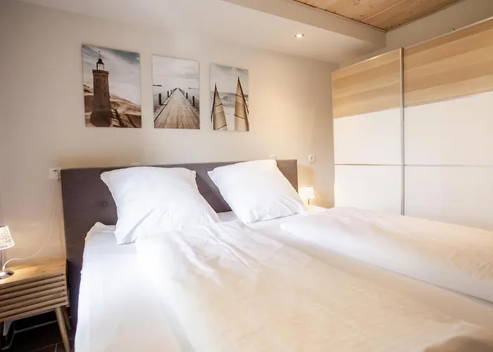Appartement Seestern Fuer Bis Zu 4 Personen - Haustiere Herzlich Willkommen, Direkt Am Hafen, Whirlpool, Kaminofen *